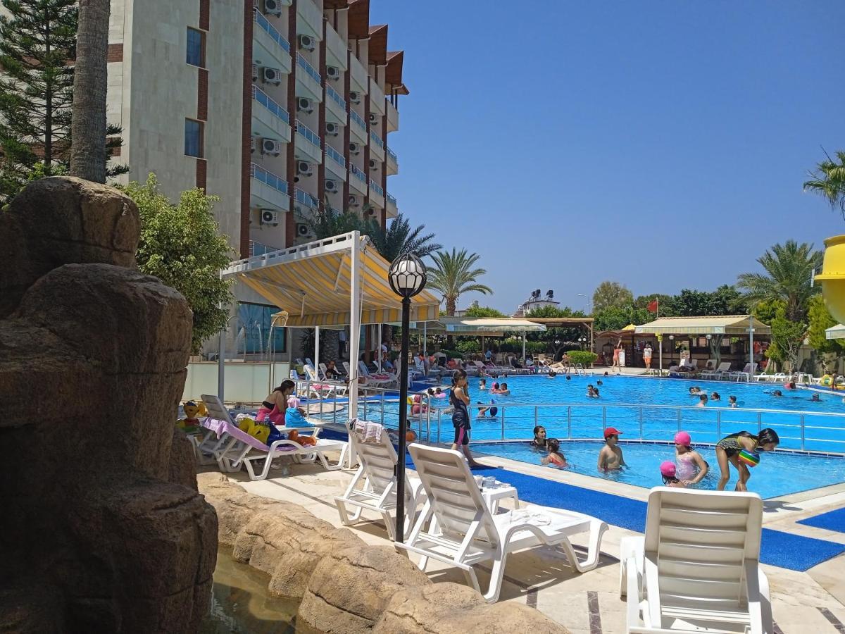 Gumus Hotel Arsuz Экстерьер фото